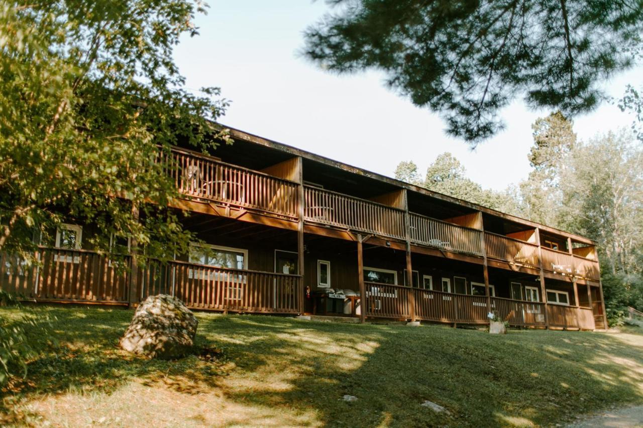Silver Rapids Lodge & Campground Ely Esterno foto