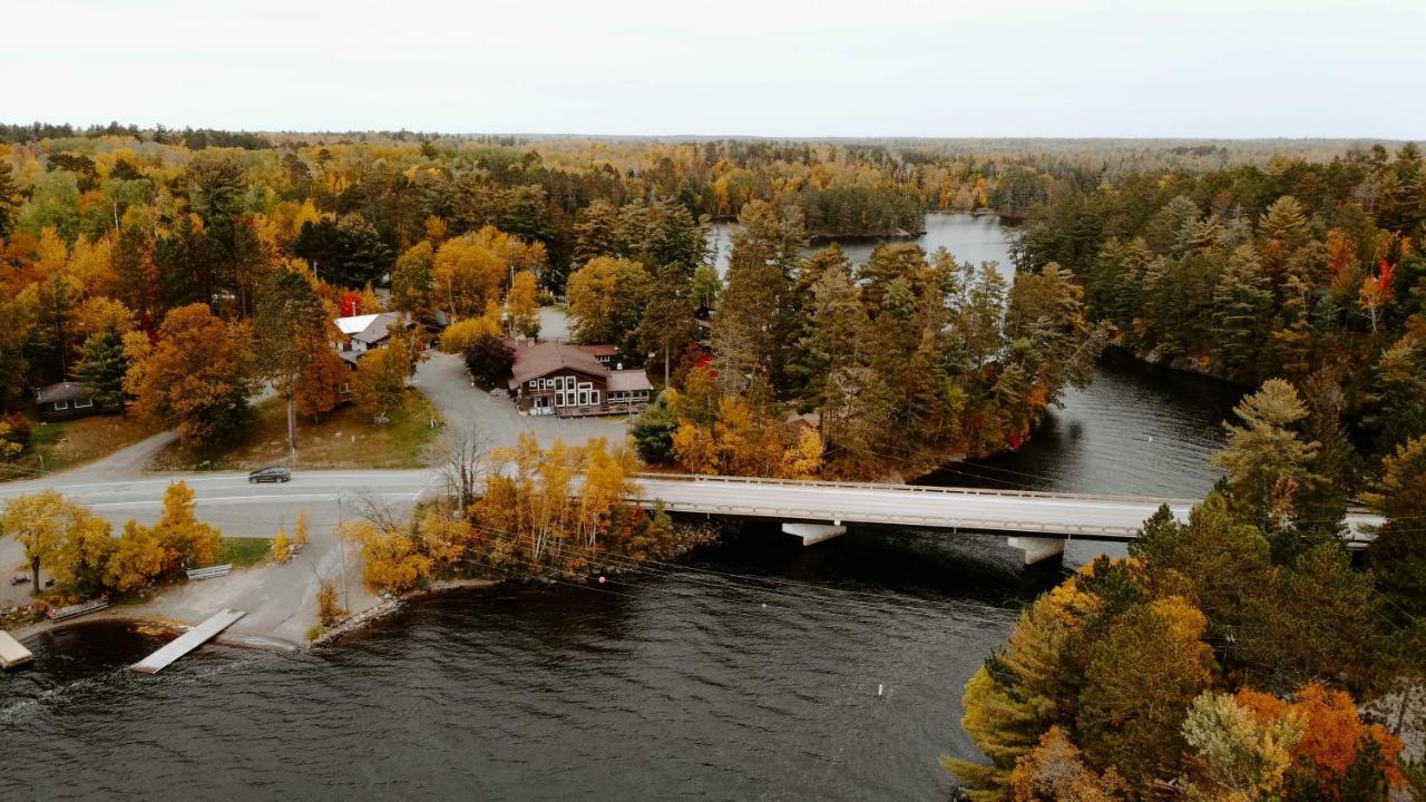 Silver Rapids Lodge & Campground Ely Esterno foto