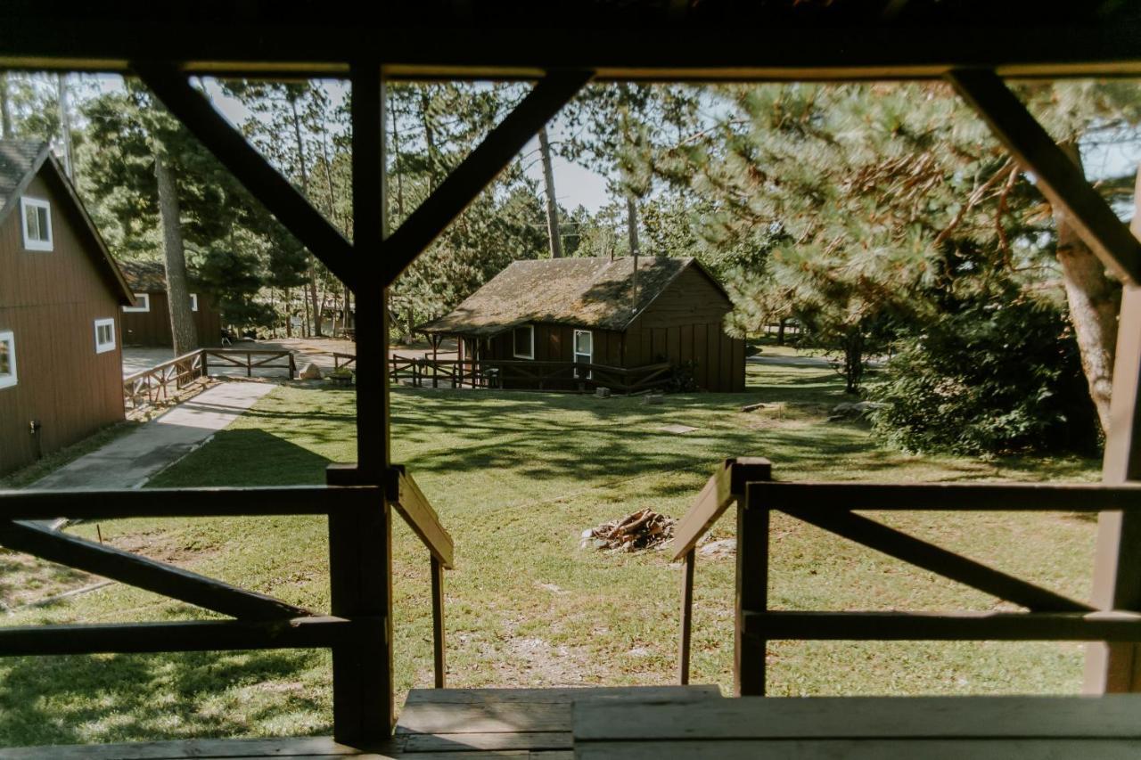 Silver Rapids Lodge & Campground Ely Esterno foto