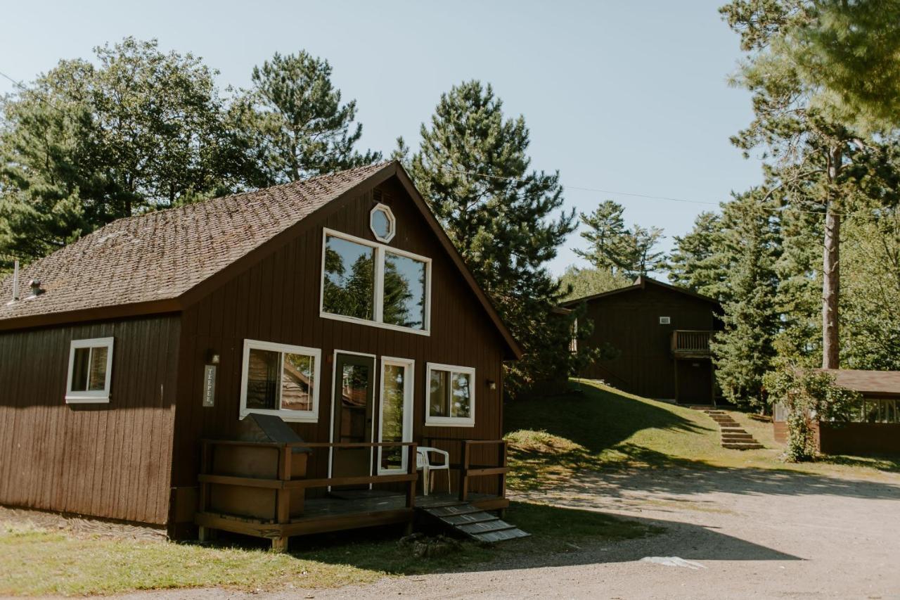 Silver Rapids Lodge & Campground Ely Esterno foto